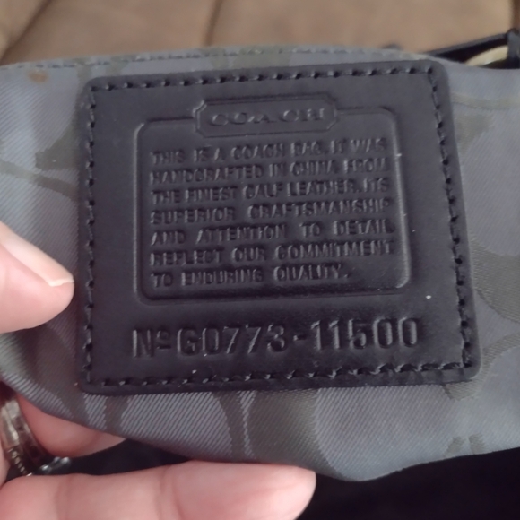 Coach Vintage Black Patent Leather Ladies Bag - Picture 4 of 11